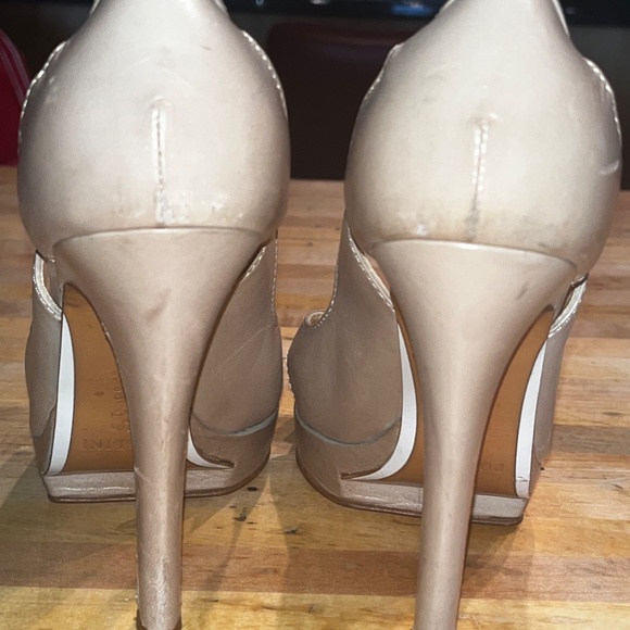 Pollini Heels - Picture 5 of 7